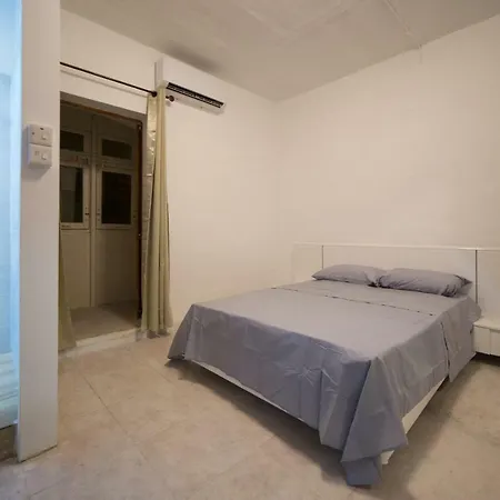 269 St.ursula Street 아파트 *